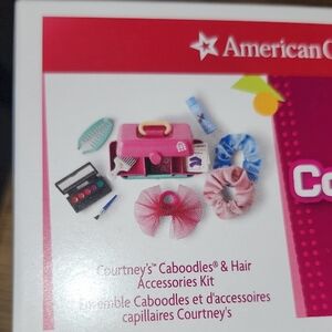 American Girl 18" Doll Courtney Caboodles & Hair Accessories Set makeup nails